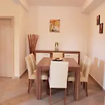 Vukovic Apartman *